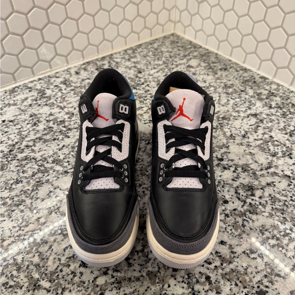 Jordan 3 Retro Rare Air Sneakers